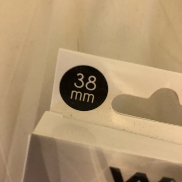 Pink apple watch band - Picture 2 of 3